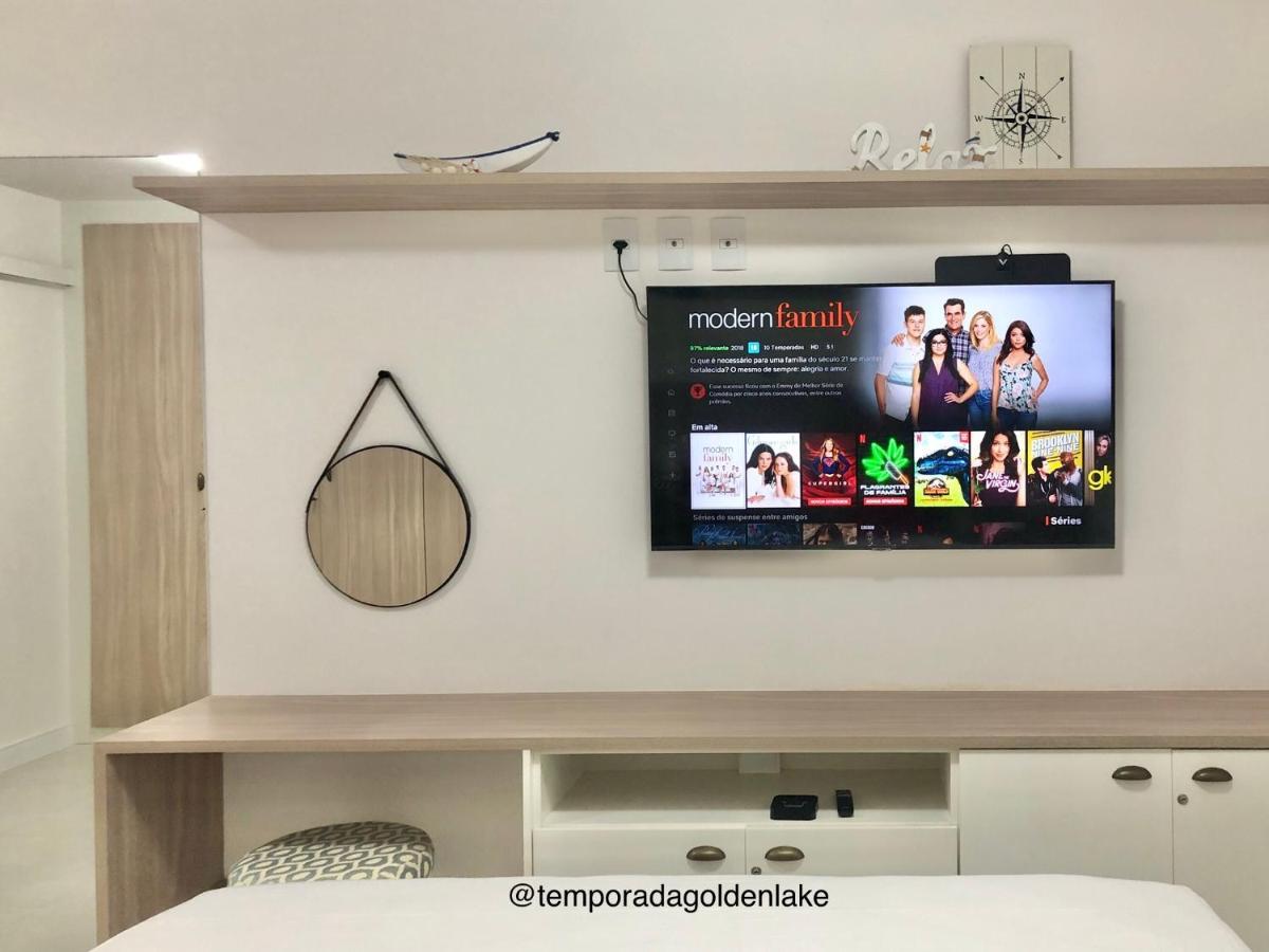 Apartamento com Varanda